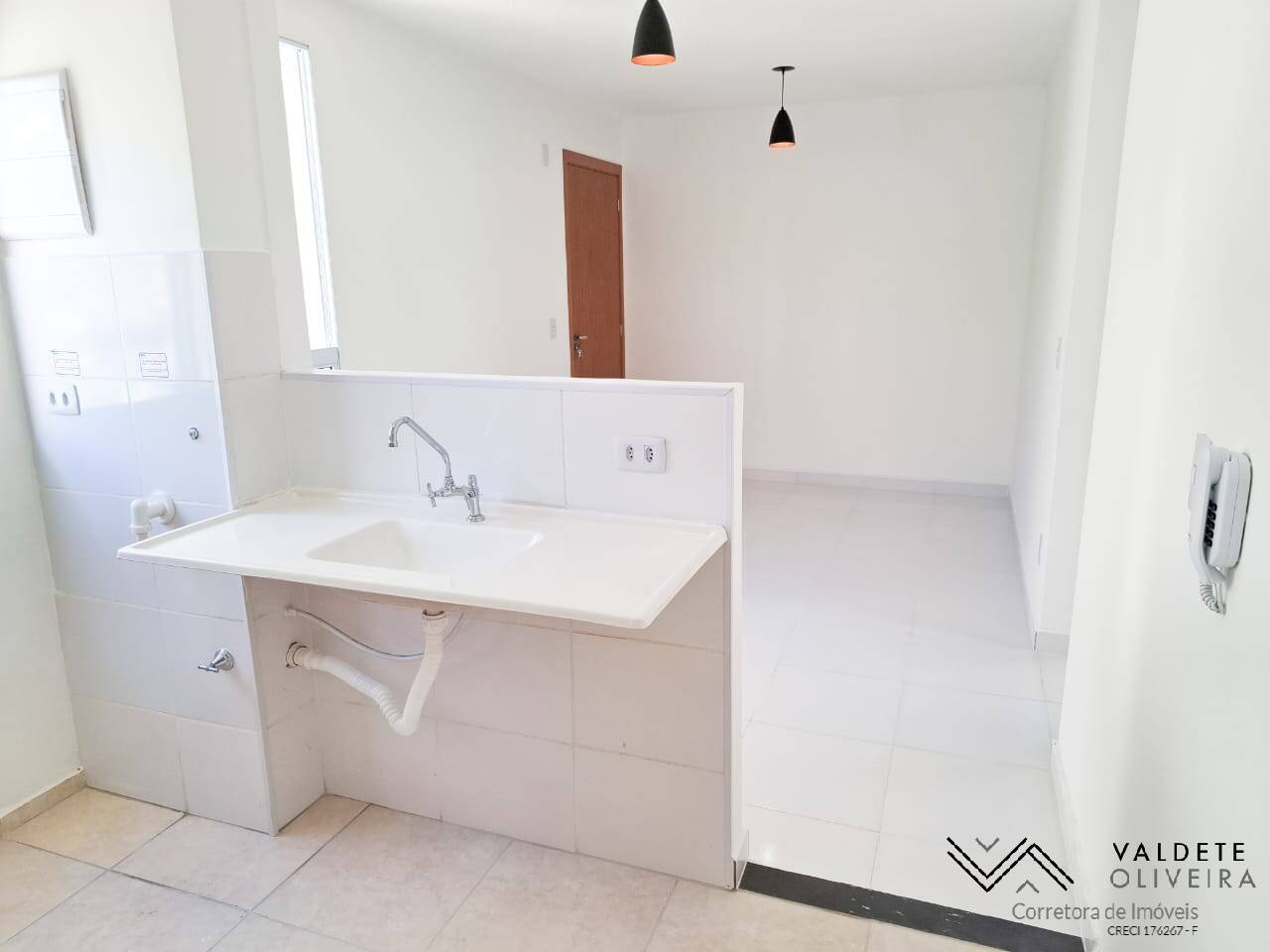 Apartamento à venda com 2 quartos, 40m² - Foto 5