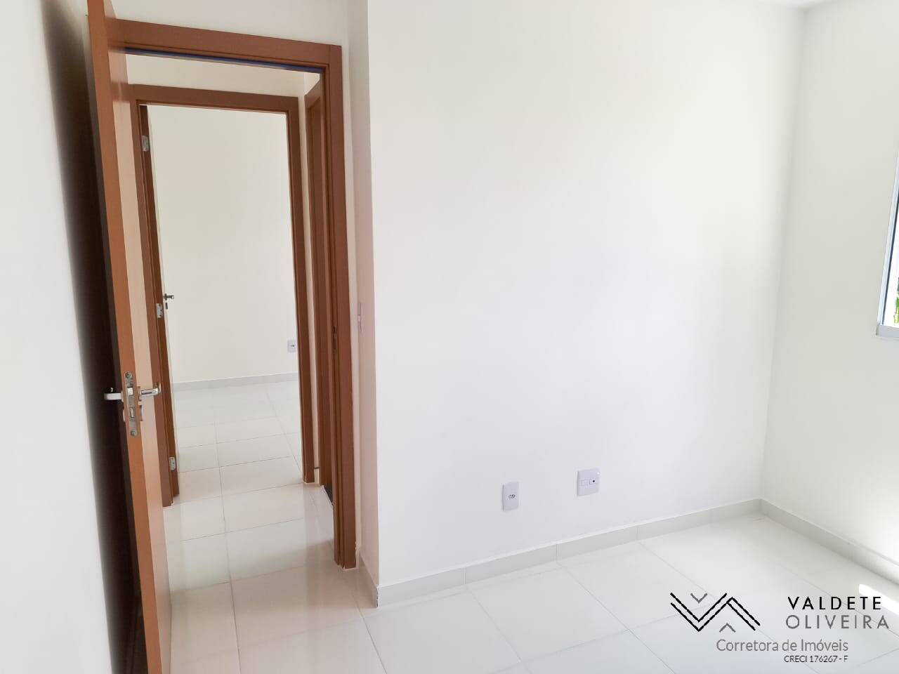 Apartamento à venda com 2 quartos, 40m² - Foto 13