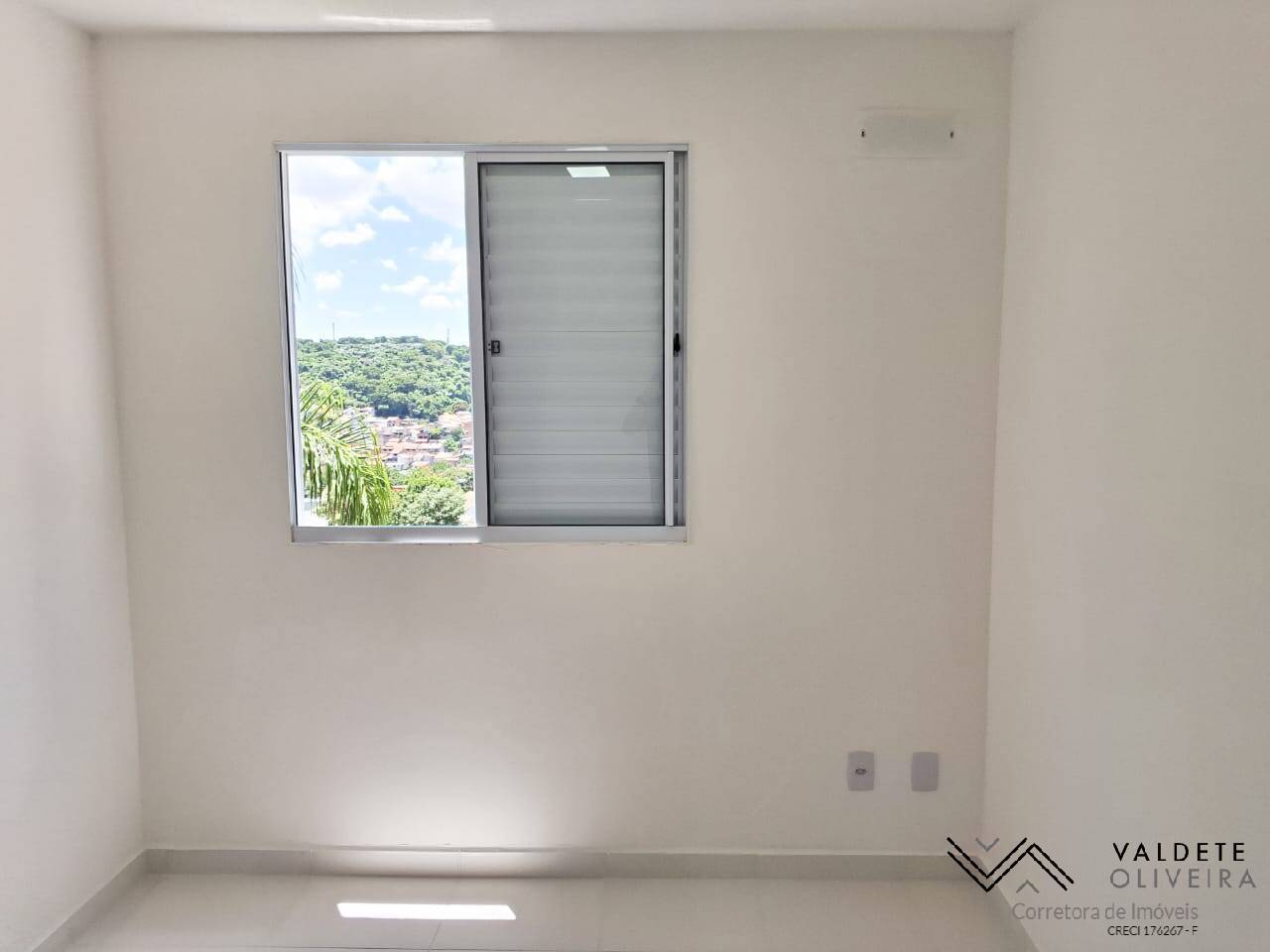 Apartamento à venda com 2 quartos, 40m² - Foto 20