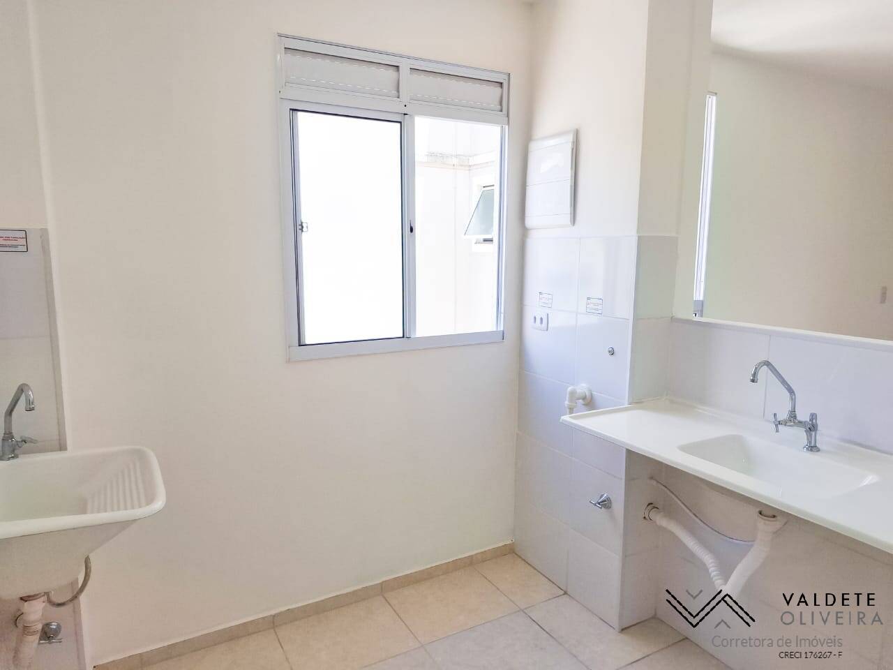 Apartamento à venda com 2 quartos, 40m² - Foto 28