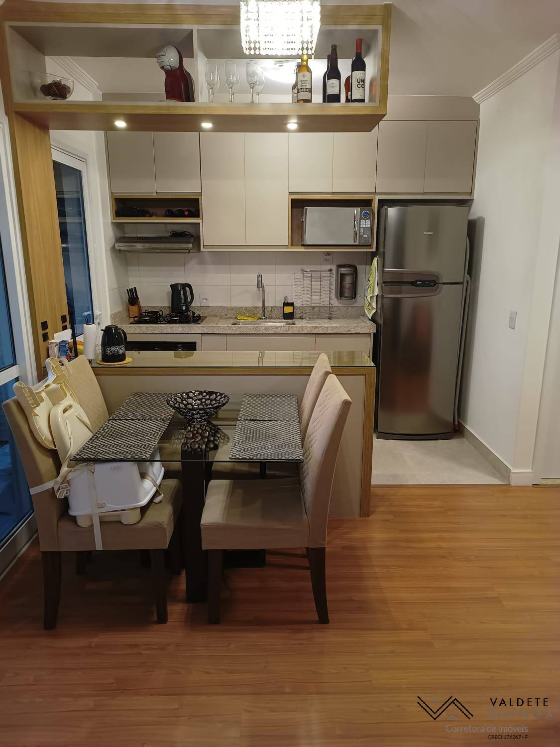 Apartamento à venda com 3 quartos, 76m² - Foto 1