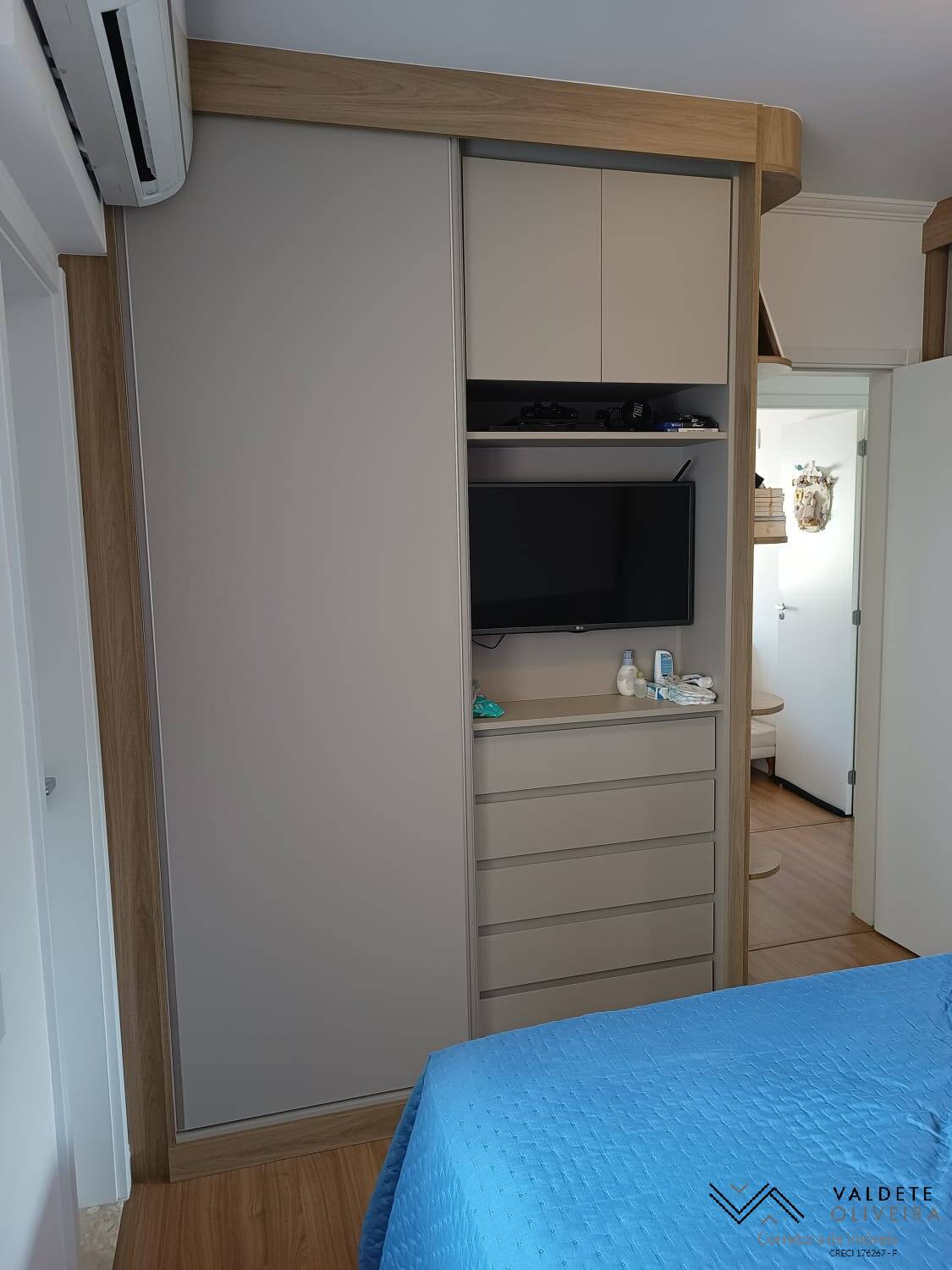 Apartamento à venda com 3 quartos, 76m² - Foto 4