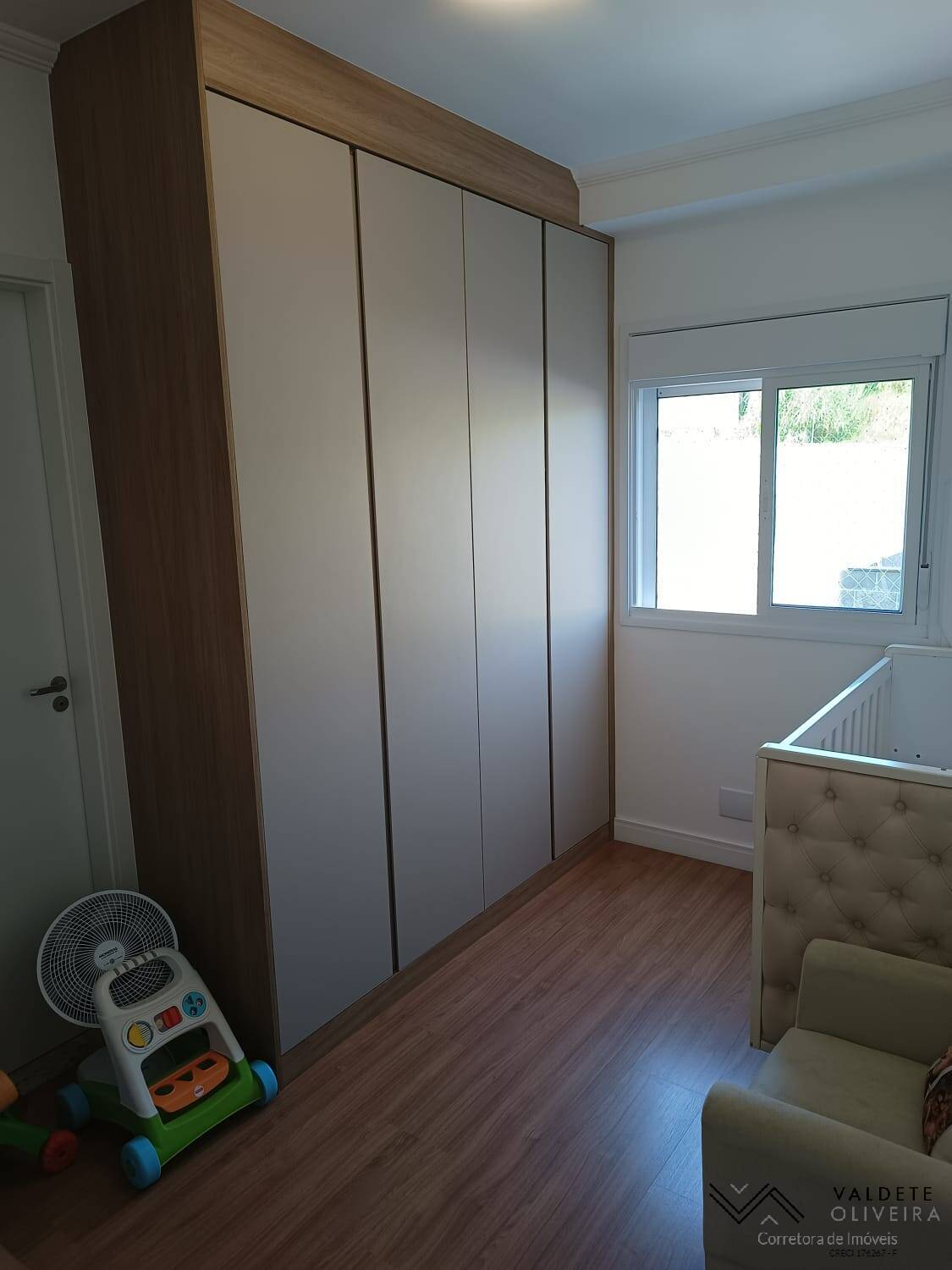 Apartamento à venda com 3 quartos, 76m² - Foto 7