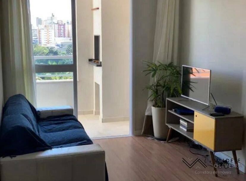 Apartamento à venda com 2 quartos, 81m² - Foto 5