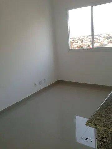 Apartamento à venda com 2 quartos, 45m² - Foto 10