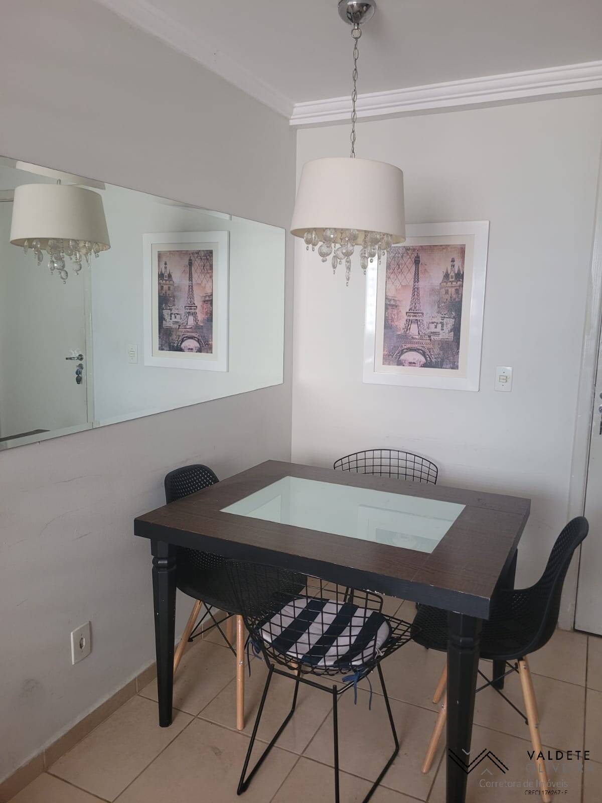 Apartamento à venda com 3 quartos, 180m² - Foto 3