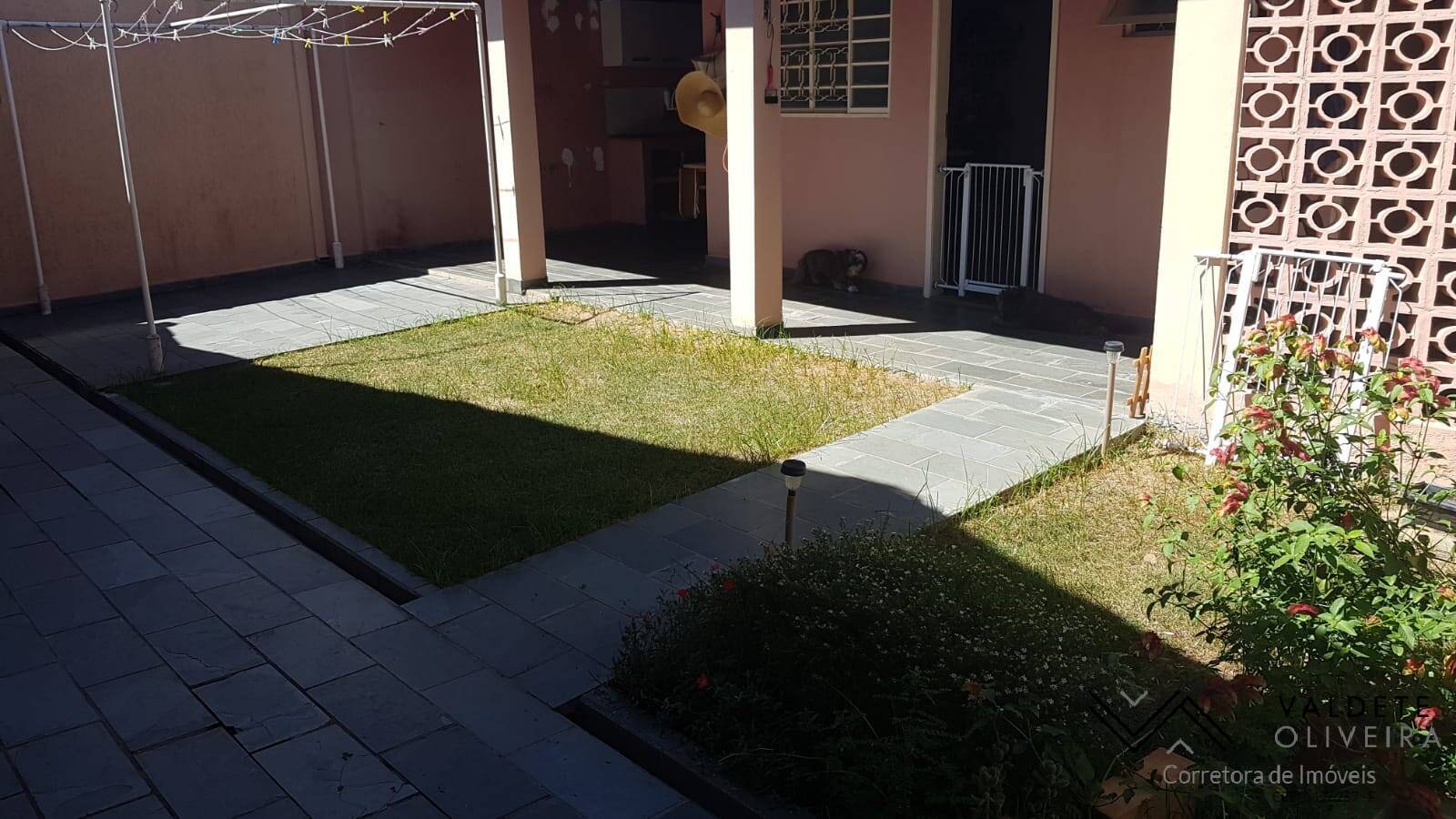 Casa à venda com 3 quartos, 140m² - Foto 21