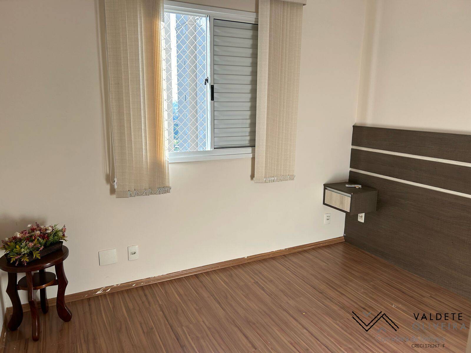 Apartamento à venda com 2 quartos, 45m² - Foto 4