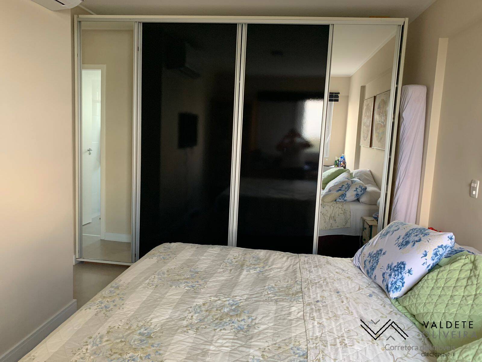 Apartamento à venda com 3 quartos, 122m² - Foto 6