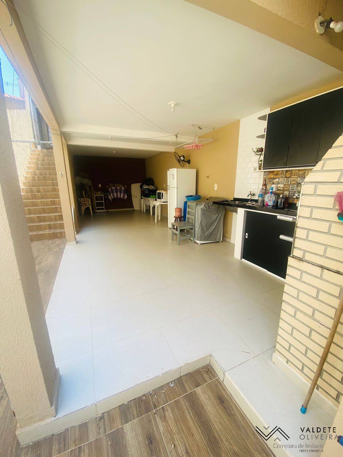 Casa à venda com 2 quartos, 122m² - Foto 11