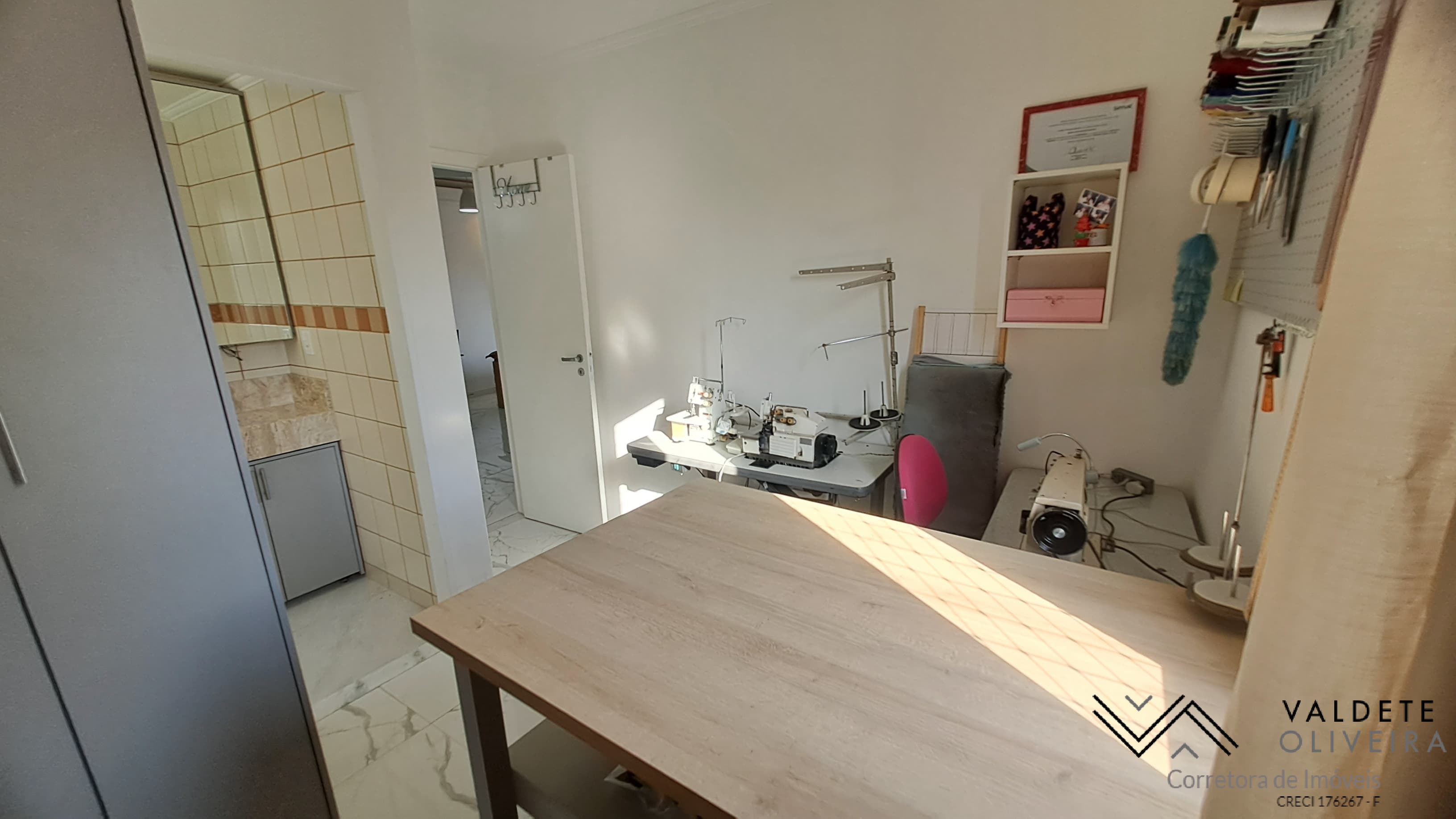 Apartamento à venda com 2 quartos, 64m² - Foto 4