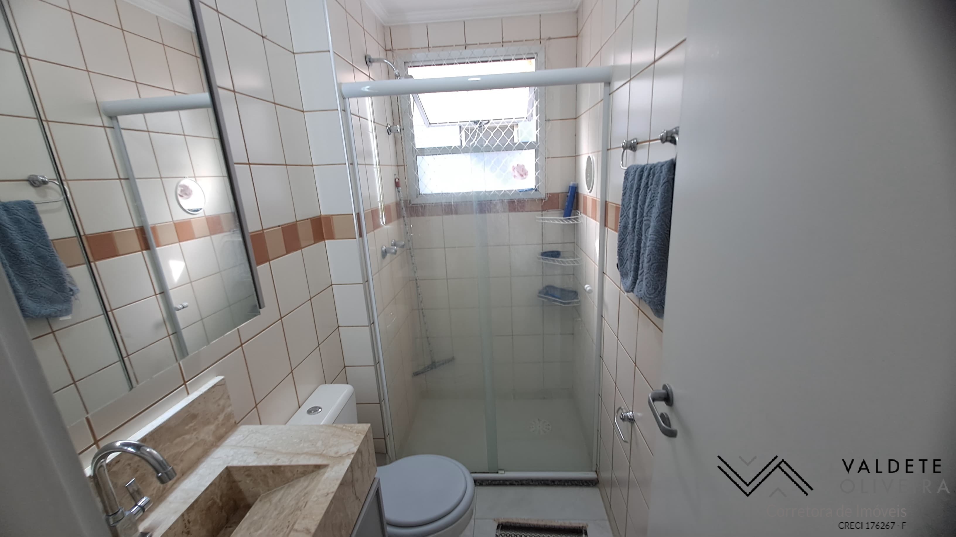 Apartamento à venda com 2 quartos, 64m² - Foto 9