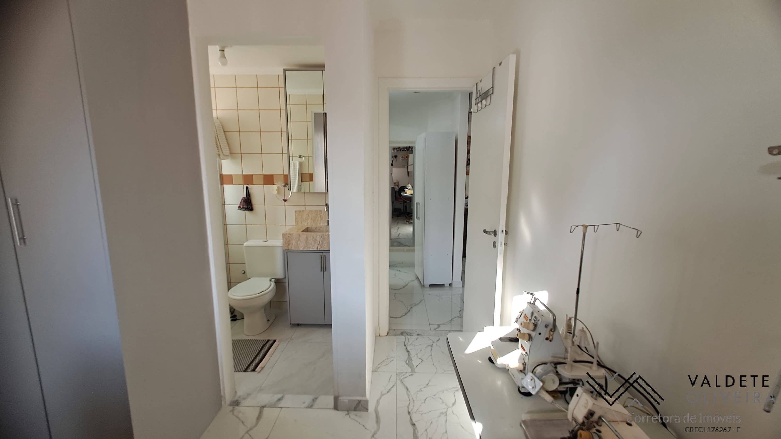 Apartamento à venda com 2 quartos, 64m² - Foto 22