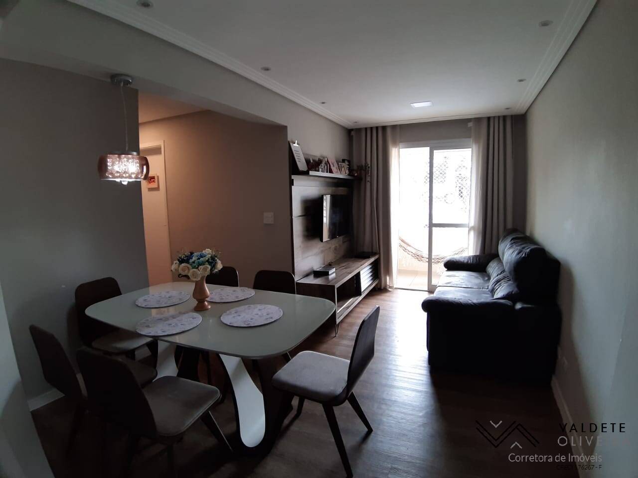 Apartamento à venda com 3 quartos, 63m² - Foto 1