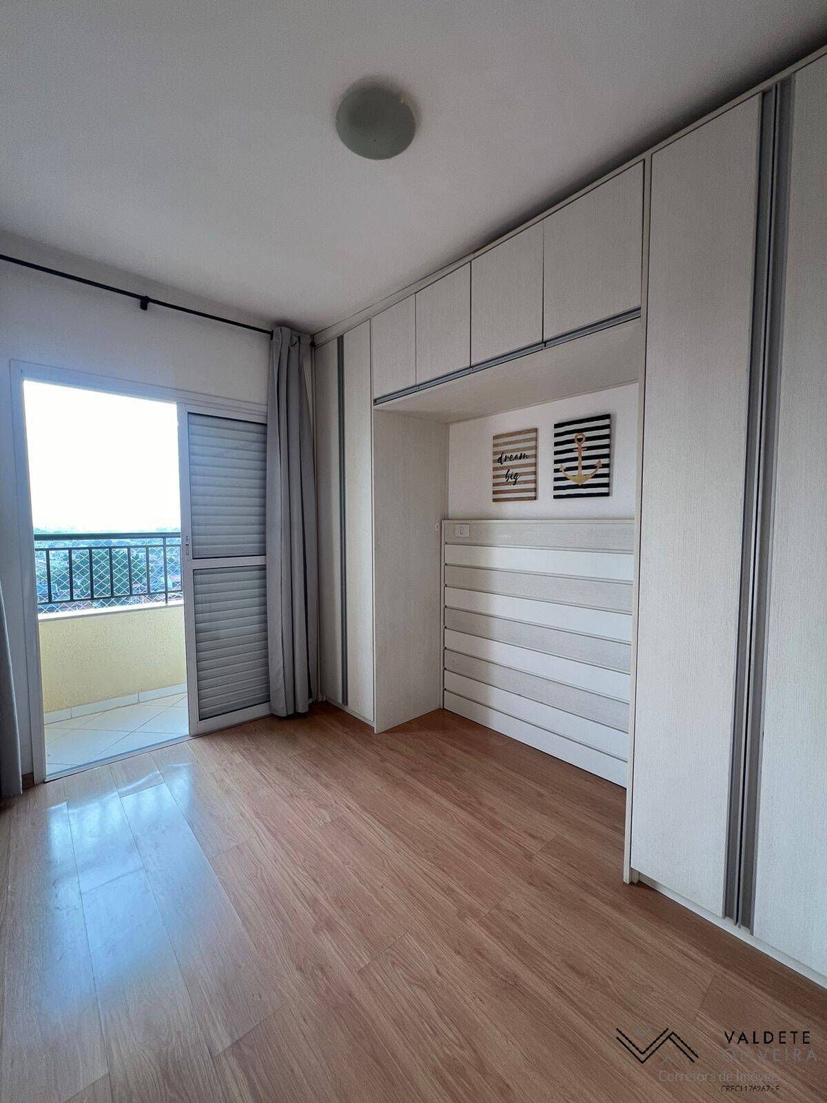 Apartamento à venda com 2 quartos, 60m² - Foto 11