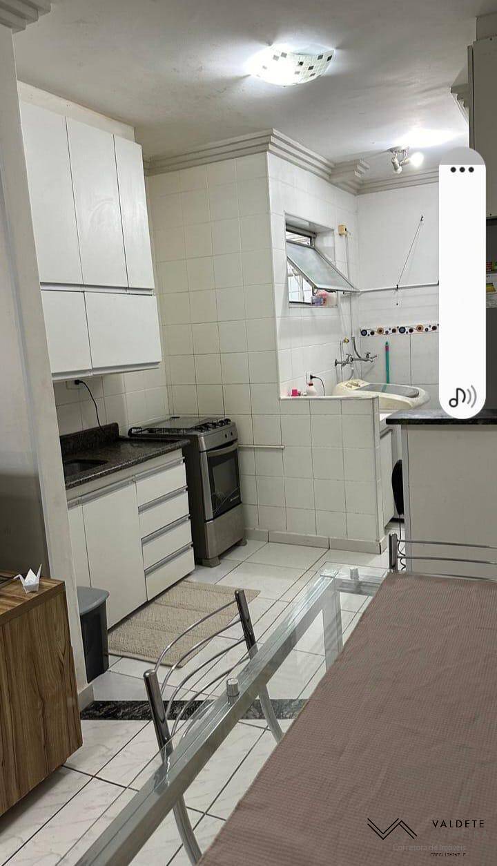 Apartamento à venda com 2 quartos, 48m² - Foto 4