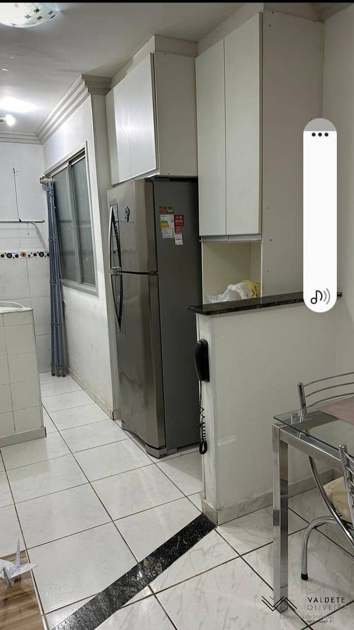 Apartamento à venda com 2 quartos, 48m² - Foto 3