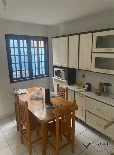 Apartamento à venda com 2 quartos, 65m² - Foto 5