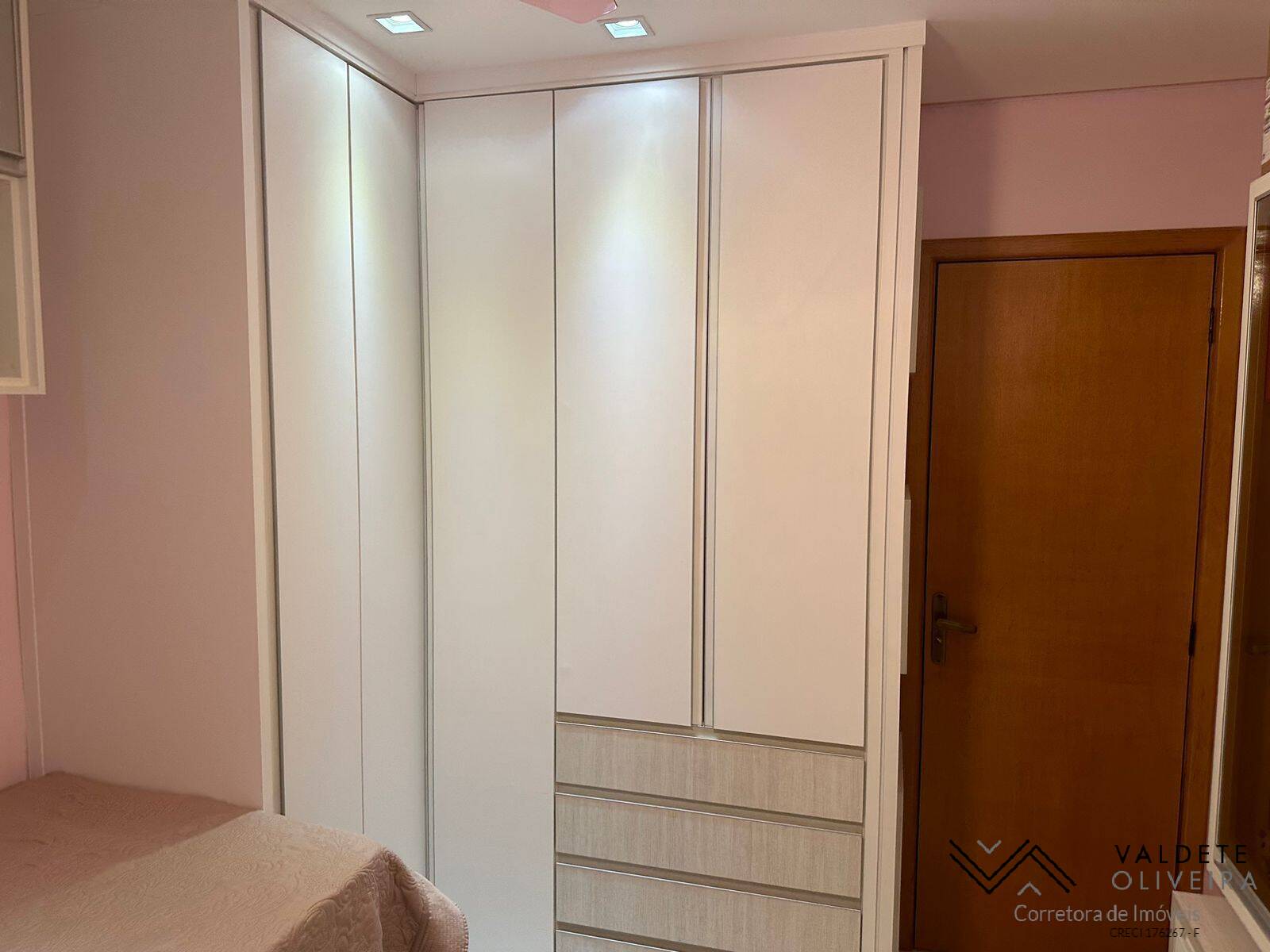 Apartamento à venda com 3 quartos, 111m² - Foto 15