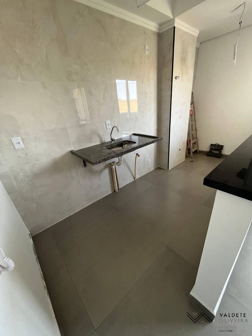 Apartamento à venda com 2 quartos, 56m² - Foto 13