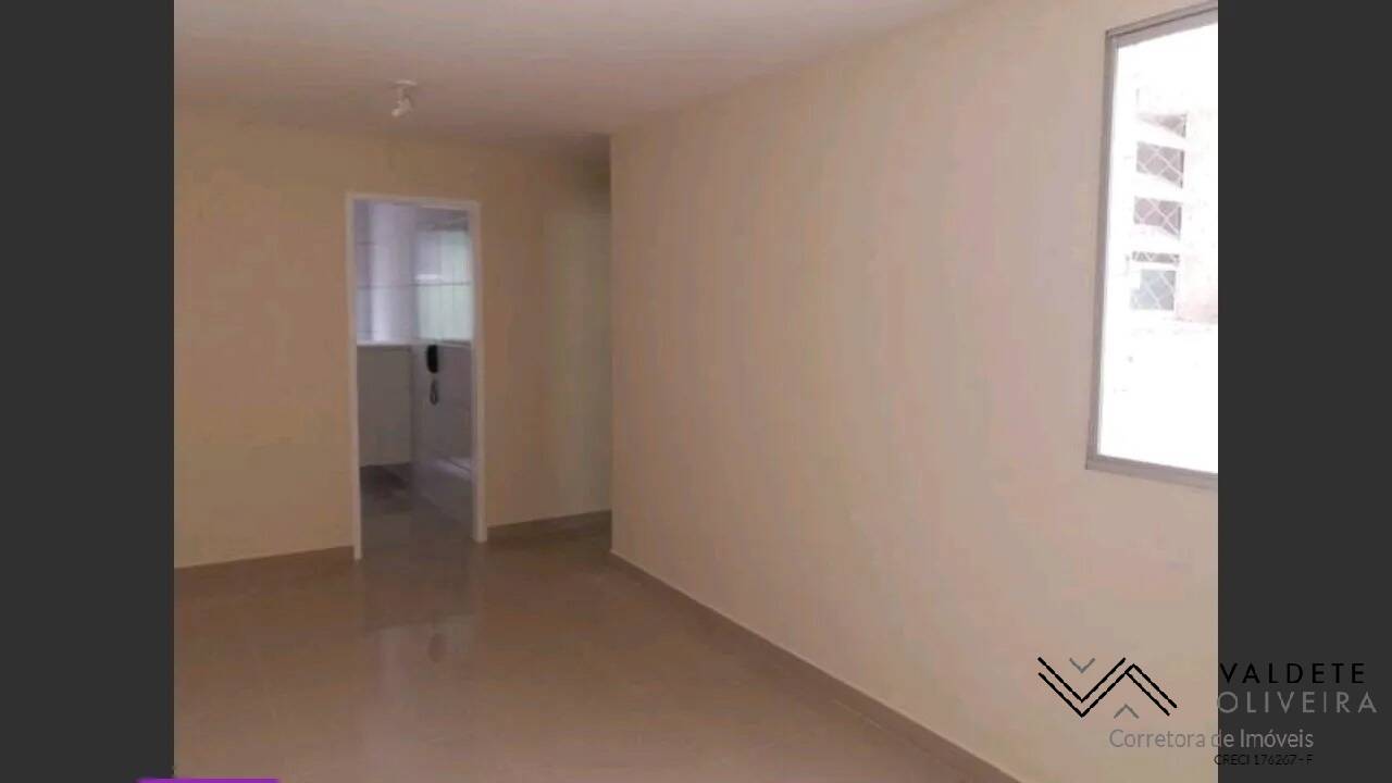 Apartamento à venda com 3 quartos, 65m² - Foto 3