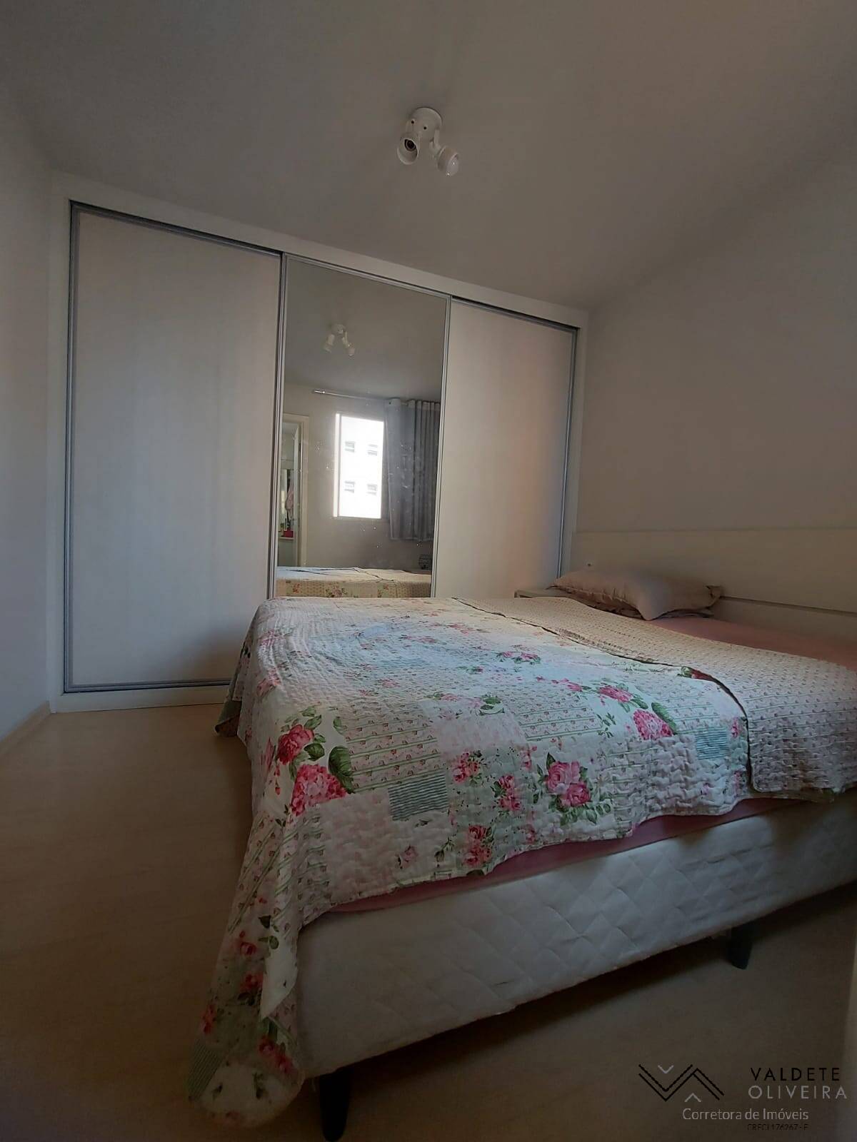 Apartamento à venda com 2 quartos, 55m² - Foto 1