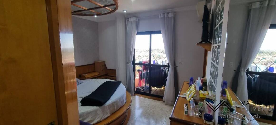 Apartamento à venda com 2 quartos, 64m² - Foto 10