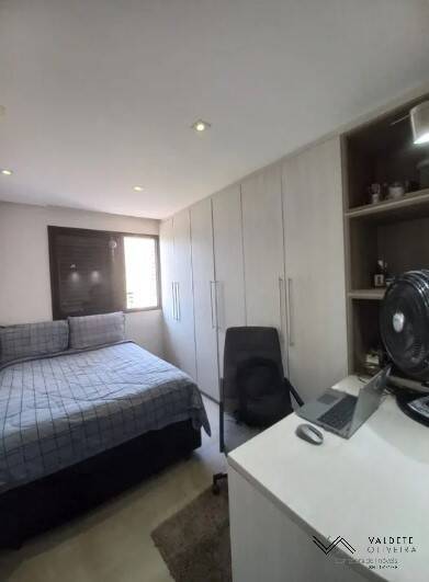 Apartamento à venda com 2 quartos, 70m² - Foto 10