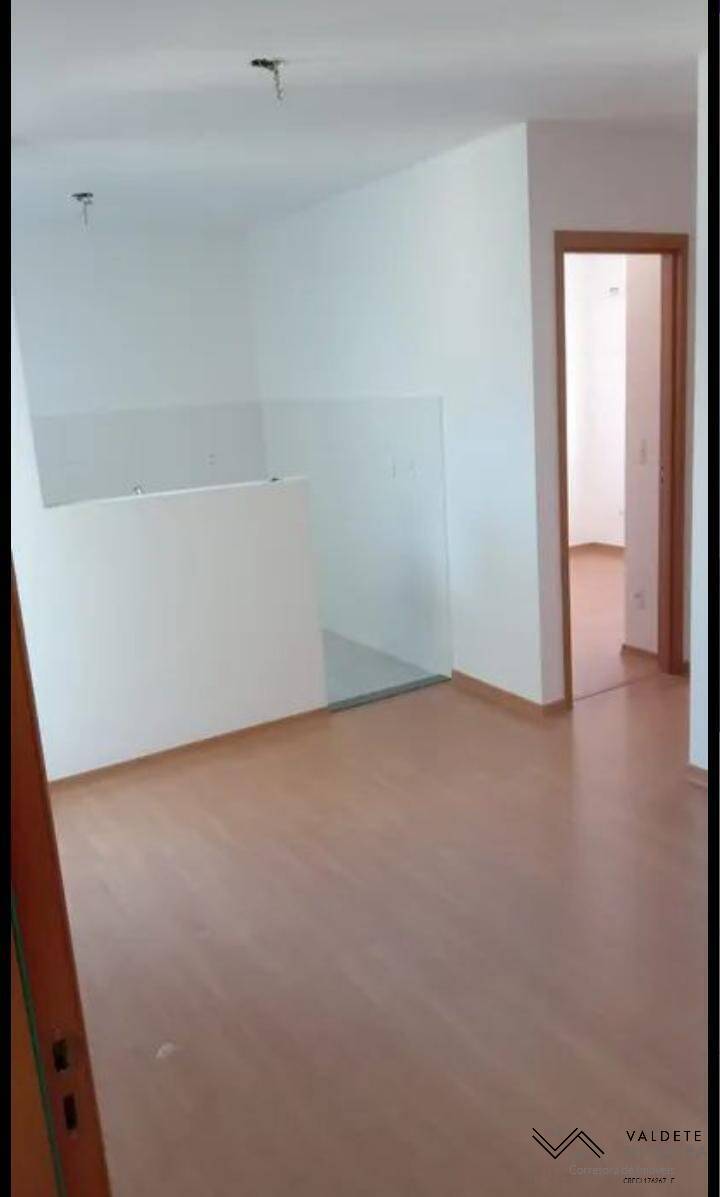 Apartamento à venda com 2 quartos, 44m² - Foto 5