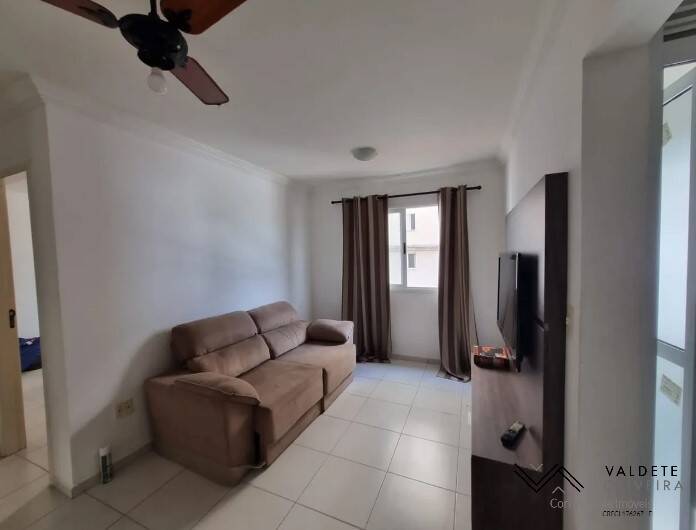 Apartamento à venda com 1 quarto, 40m² - Foto 2