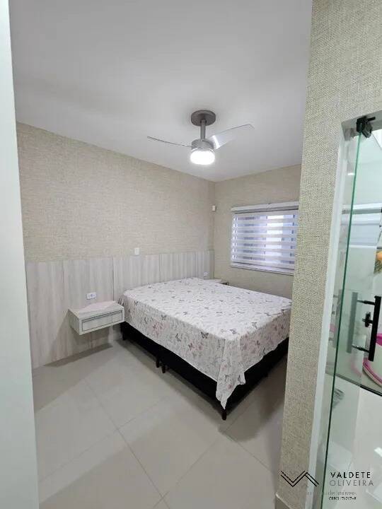 Casa à venda com 3 quartos, 87m² - Foto 4