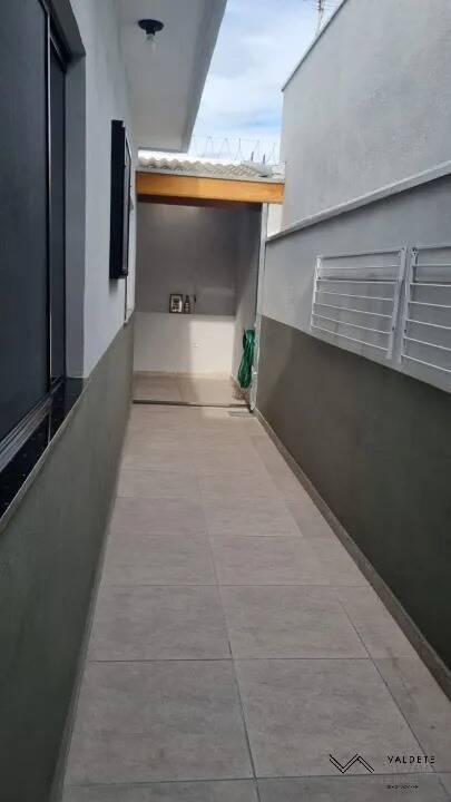 Casa à venda com 3 quartos, 87m² - Foto 20