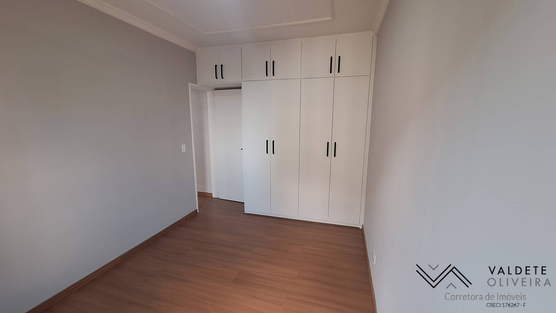 Apartamento à venda com 2 quartos, 62m² - Foto 8