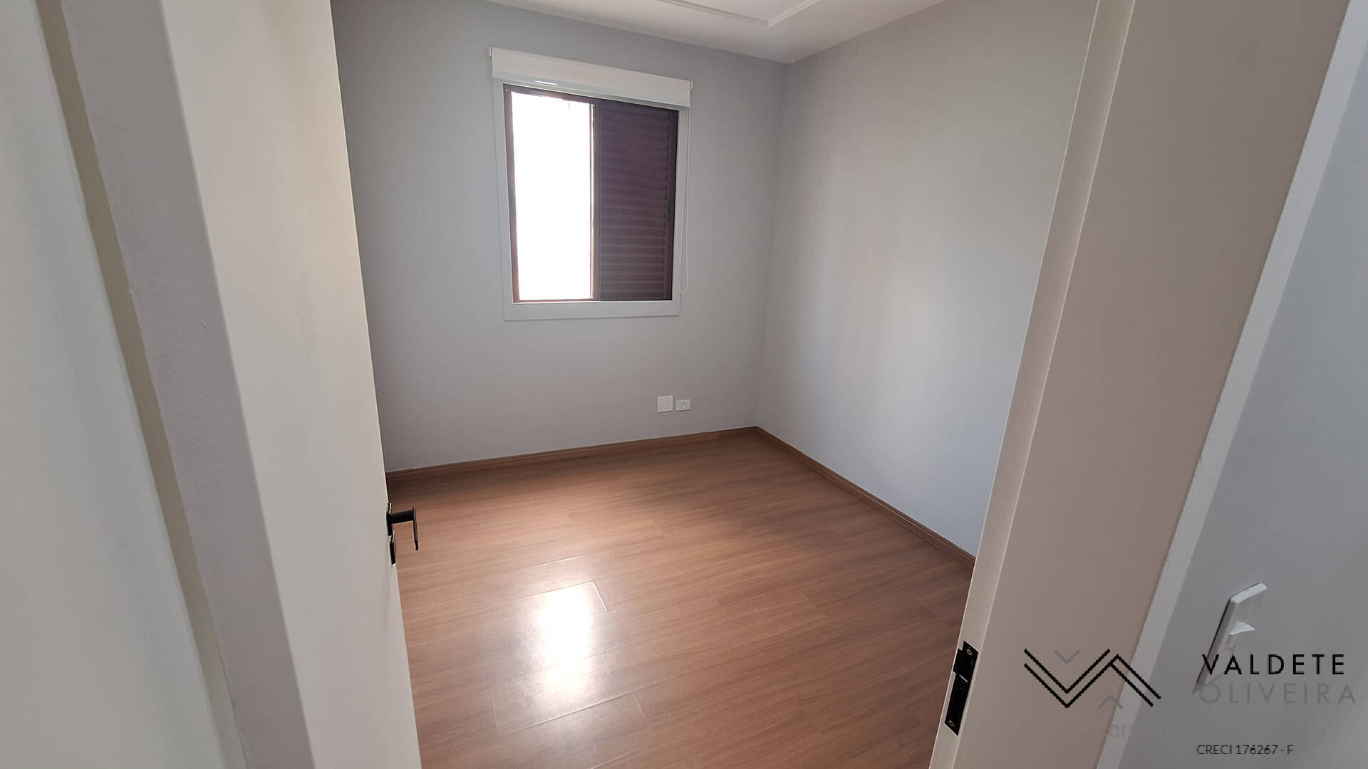 Apartamento à venda com 2 quartos, 62m² - Foto 11