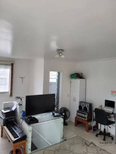 Apartamento à venda com 2 quartos, 94m² - Foto 6