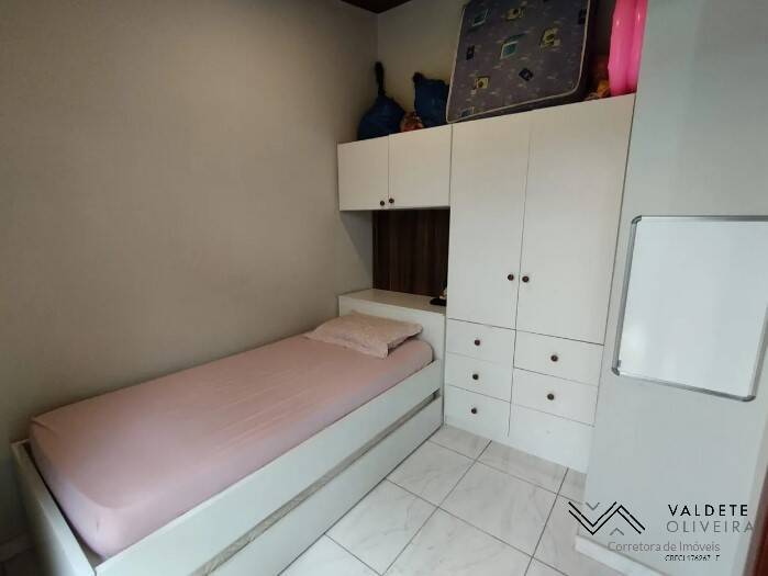 Casa de Condomínio à venda com 3 quartos, 100m² - Foto 4