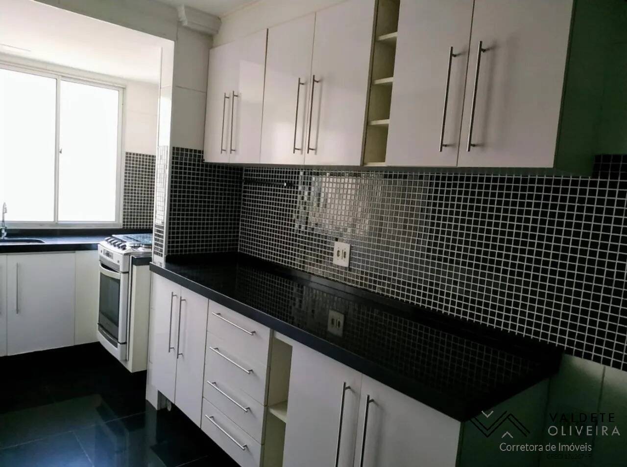 Cobertura à venda com 2 quartos, 120m² - Foto 18