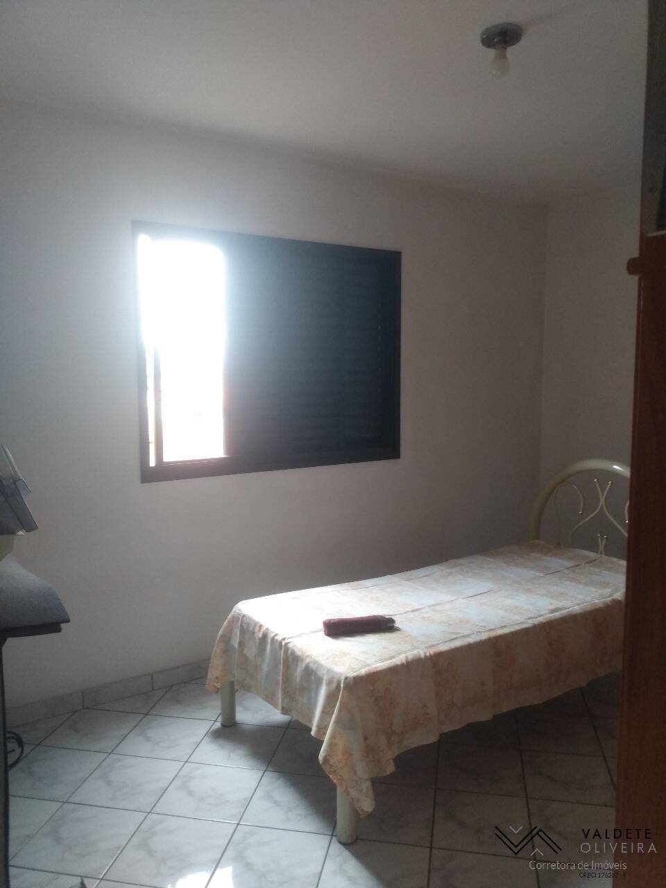 Apartamento à venda com 3 quartos, 106m² - Foto 3