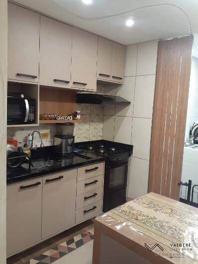 Apartamento à venda com 2 quartos, 47m² - Foto 3