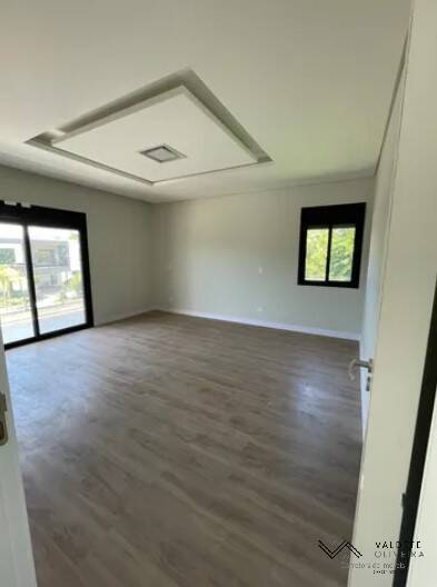 Casa de Condomínio à venda com 4 quartos, 400m² - Foto 17