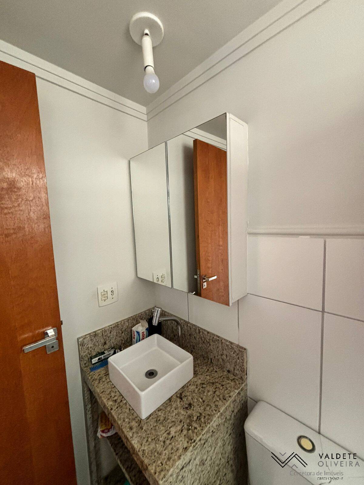 Apartamento à venda com 3 quartos, 65m² - Foto 1