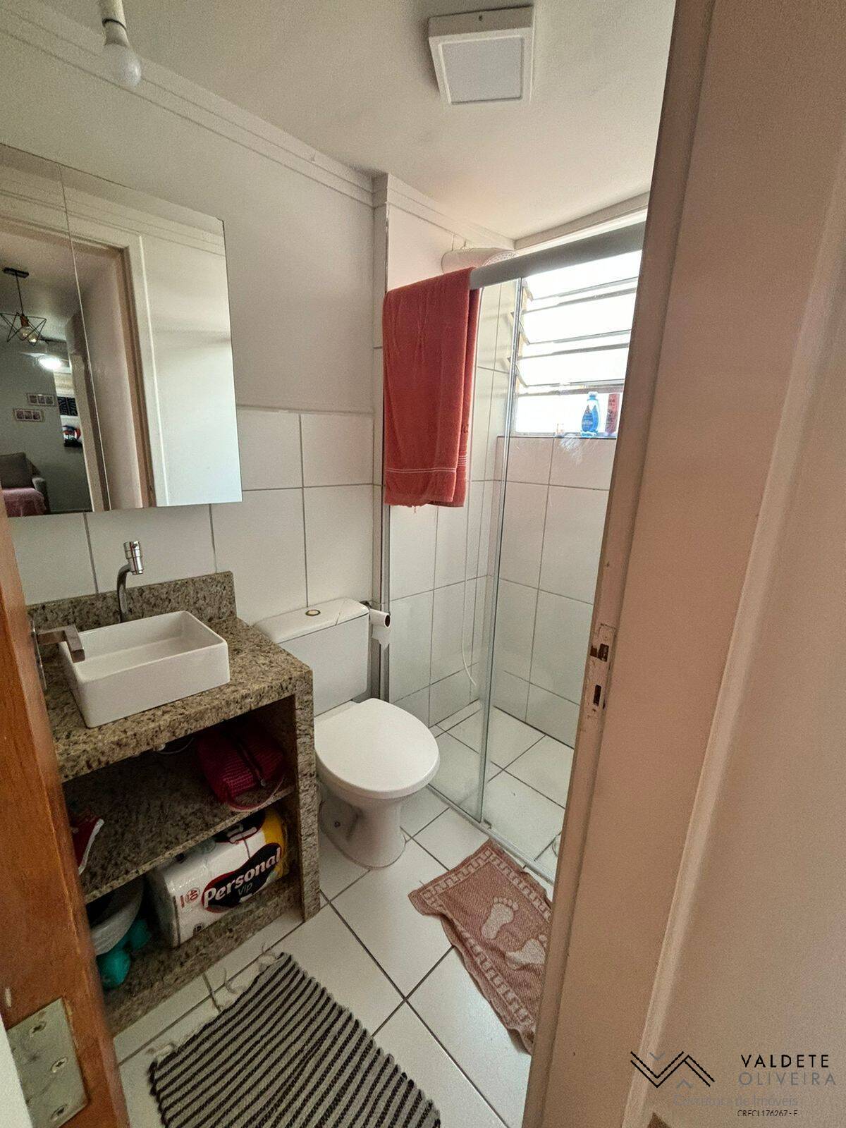 Apartamento à venda com 3 quartos, 65m² - Foto 2