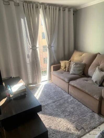 Apartamento à venda com 2 quartos, 49m² - Foto 4