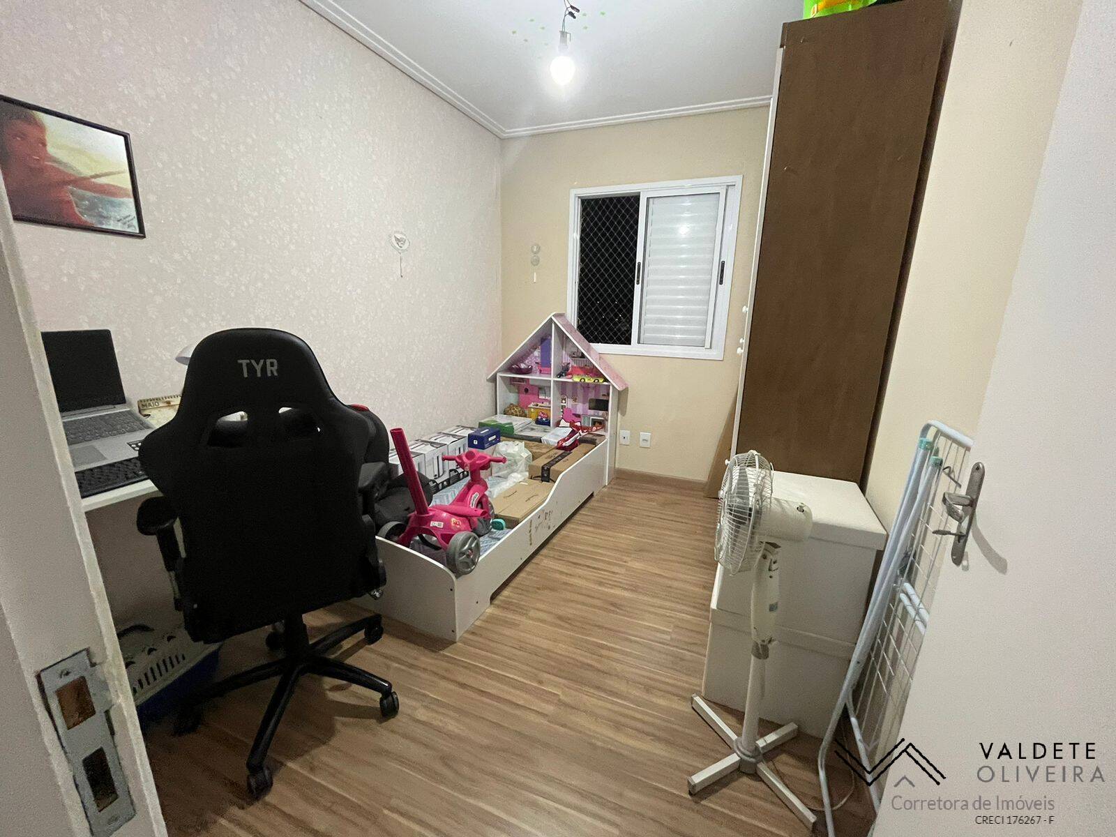 Apartamento à venda com 2 quartos, 49m² - Foto 2