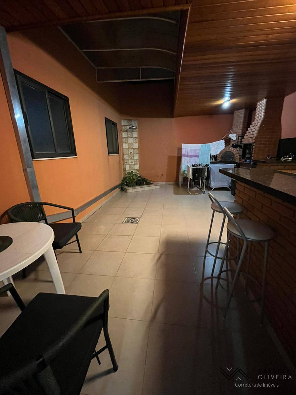 Apartamento à venda com 4 quartos, 150m² - Foto 6