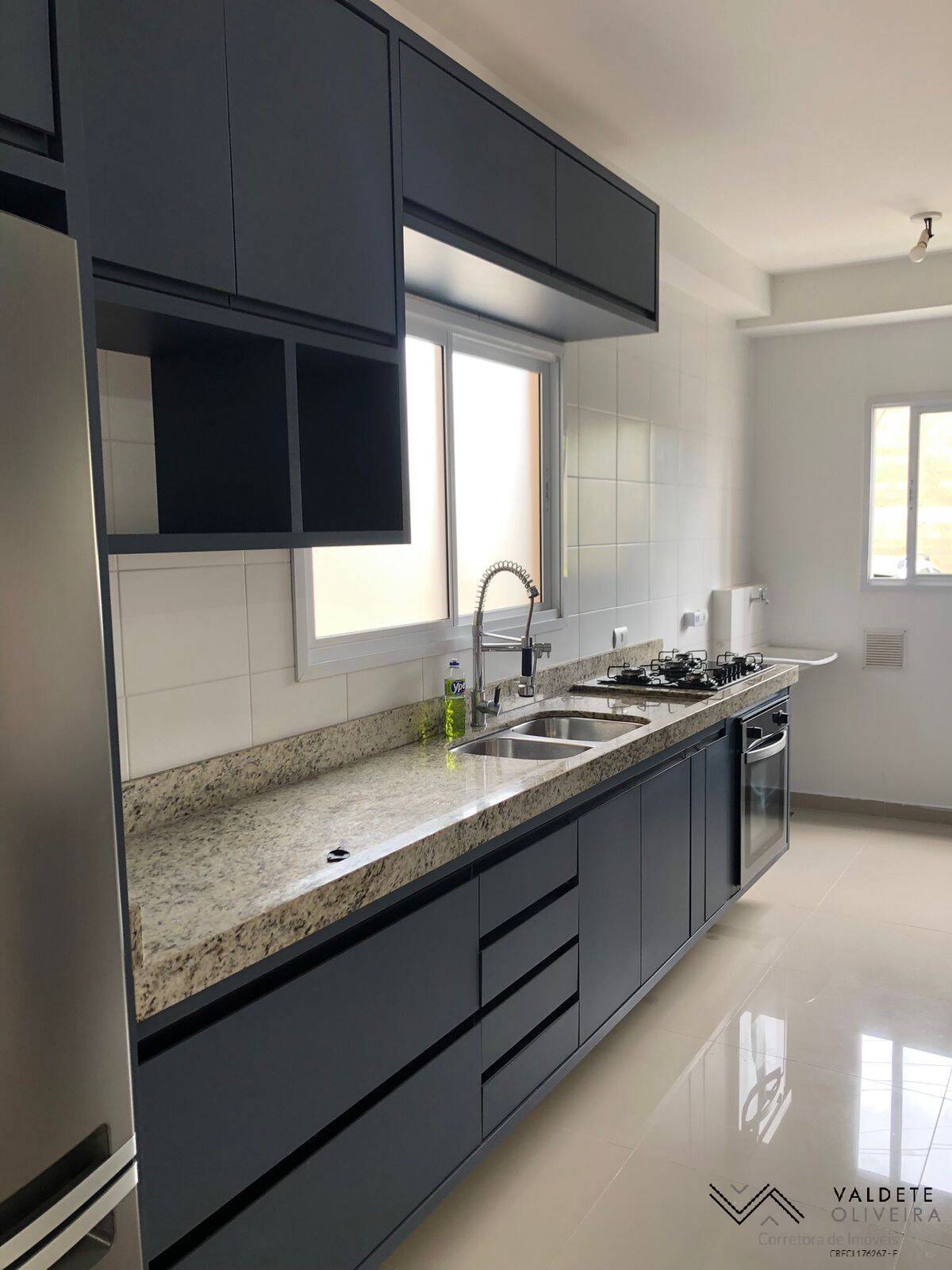 Apartamento à venda com 2 quartos, 68m² - Foto 9