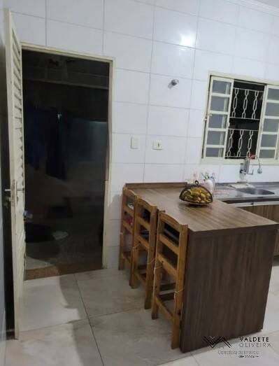 Casa de Condomínio à venda com 2 quartos, 74m² - Foto 3