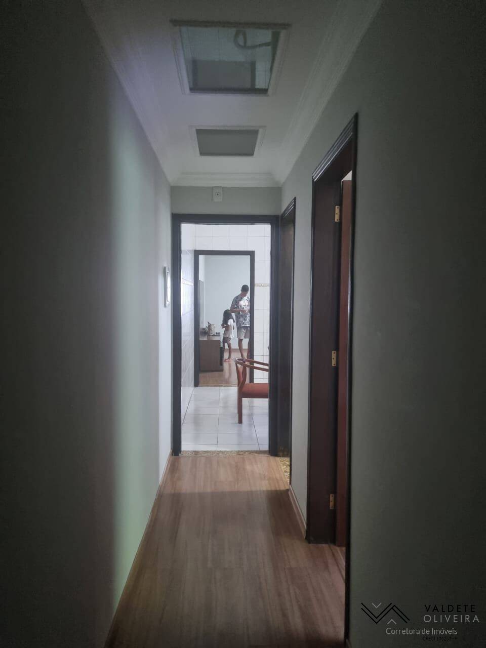 Casa à venda com 3 quartos, 102m² - Foto 8