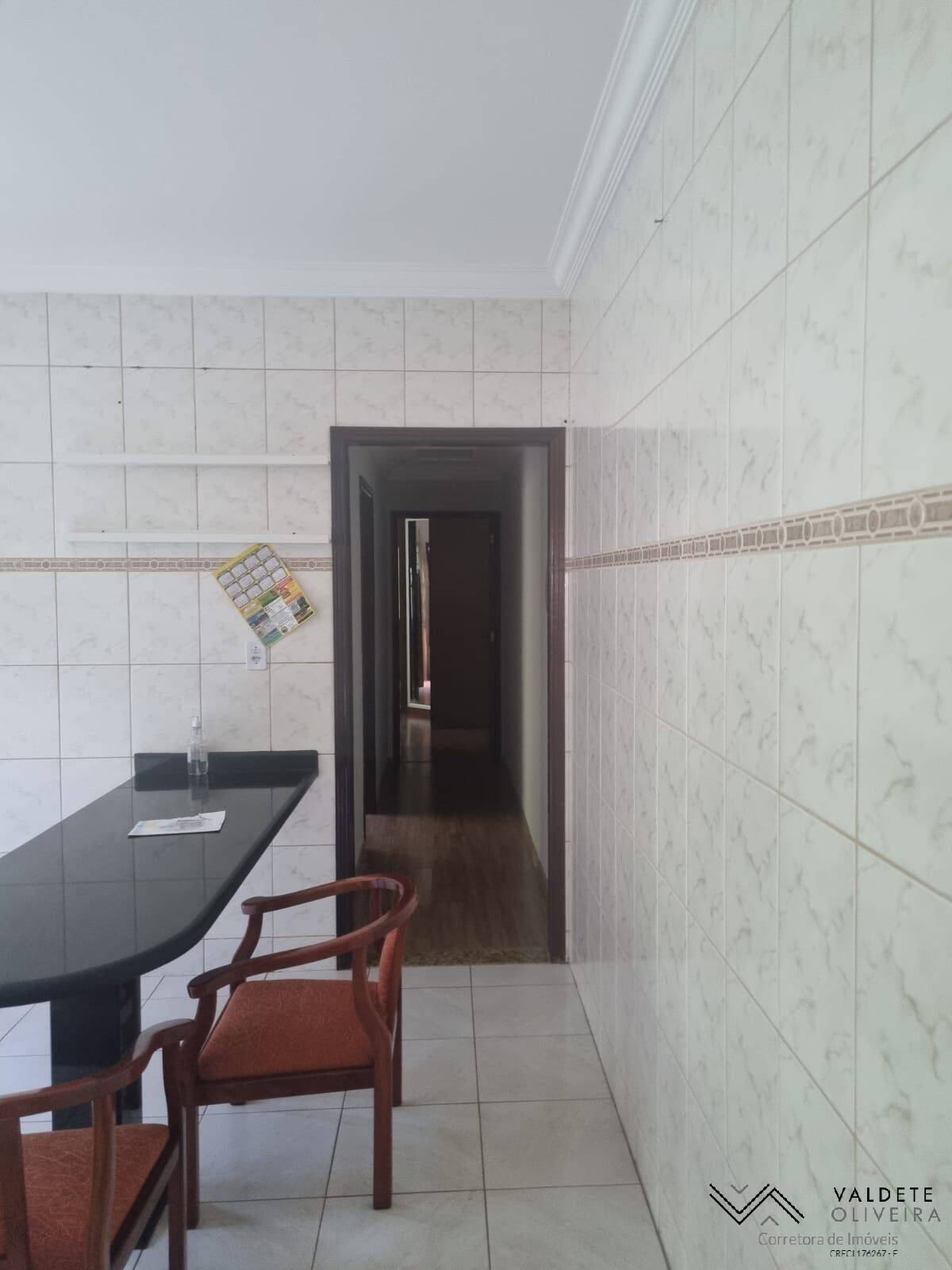 Casa à venda com 3 quartos, 102m² - Foto 12