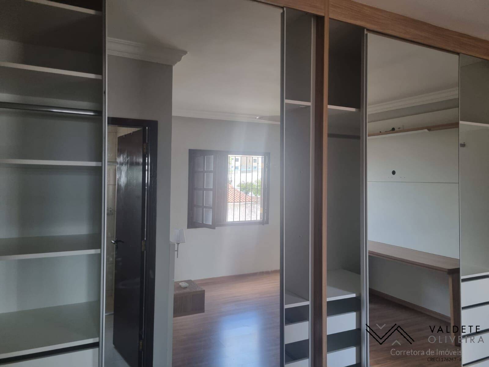 Casa à venda com 3 quartos, 102m² - Foto 16